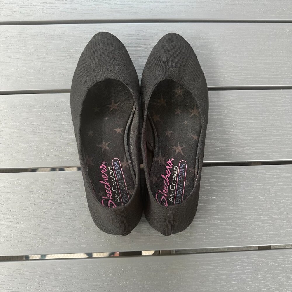 Skechers Womens Cleo Bewitch Ballet Flats Pointed Toe Memory Foam Black Size 6